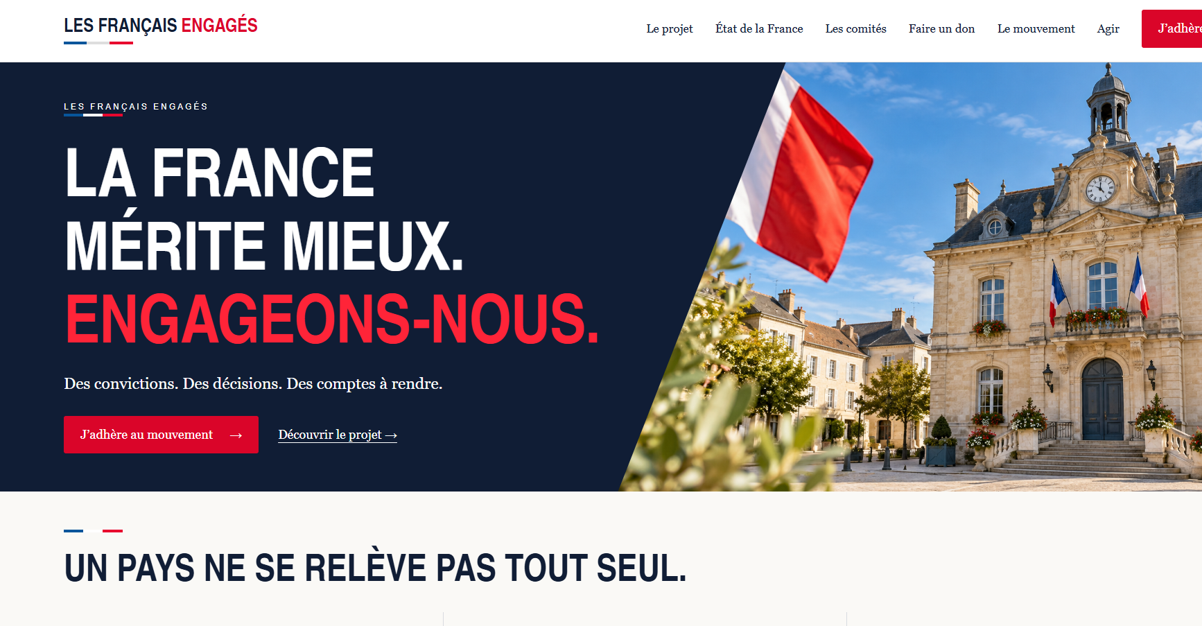 Portrait de la porteuse du projet avec le drapeau français